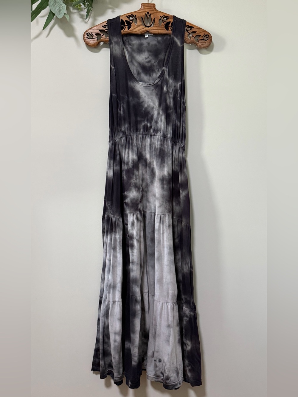 Sunday for Evereve Tie Dye Sleeveless Tiered Maxi Dress Gray Black Small S